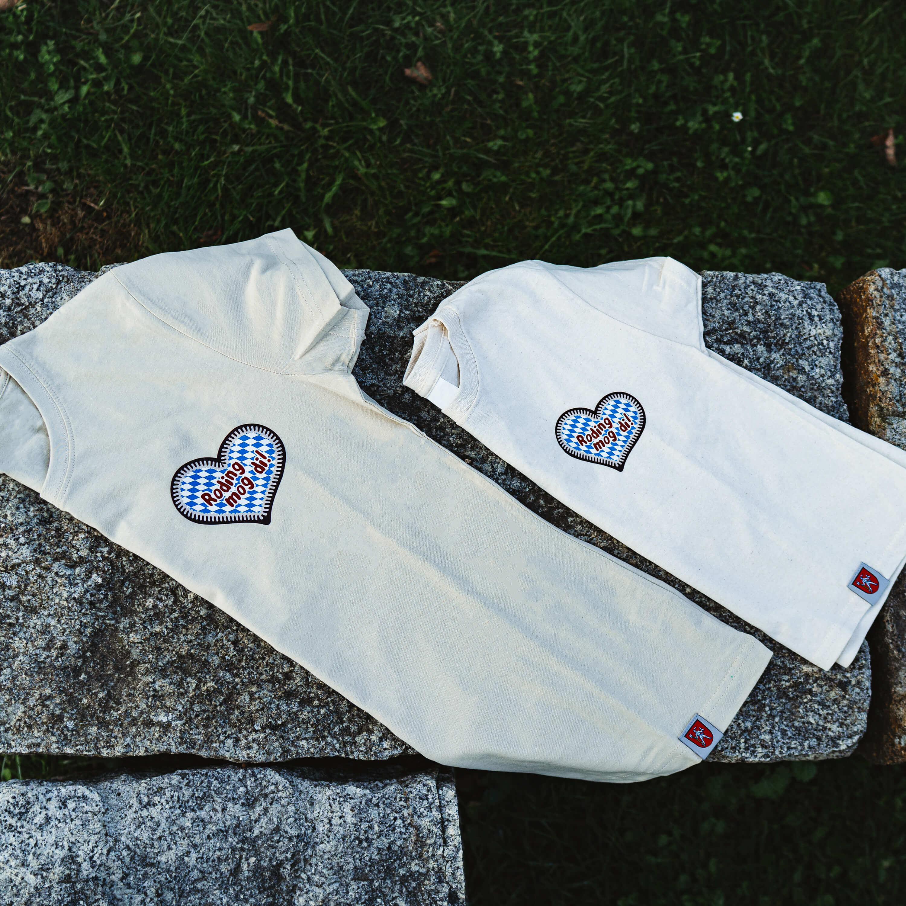 Beige T-Shirts mit dem Roding Mog Di Herz